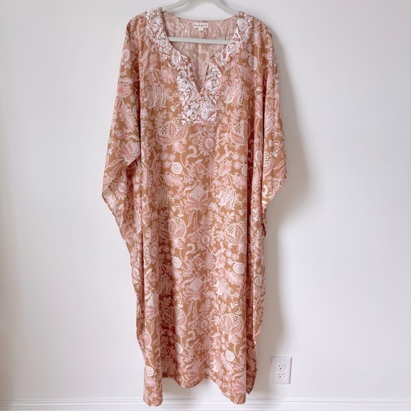 Roller Rabbit Amanda Nella Caftan - Picture 2 of 8